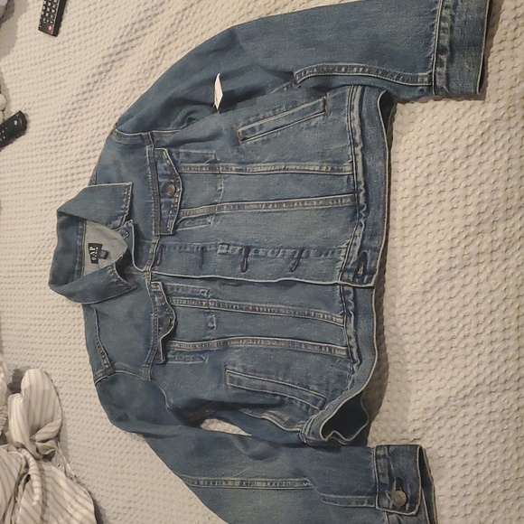 Gap Denim Jacket Size S (Bin) - Picture 1 of 8